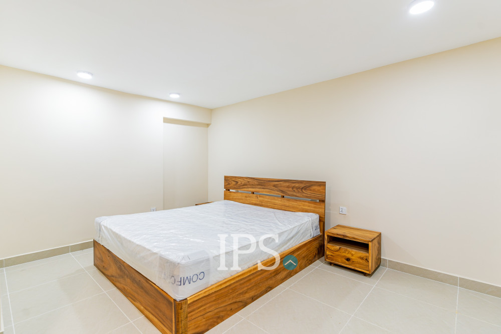 Renovated Duplex 4 Bedroom Apartment For Rent - Chroy Changvar, Phnom Penh - Image 25