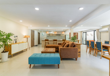 Renovated Duplex 4 Bedroom Apartment For Rent - Chroy Changvar, Phnom Penh - Image 4