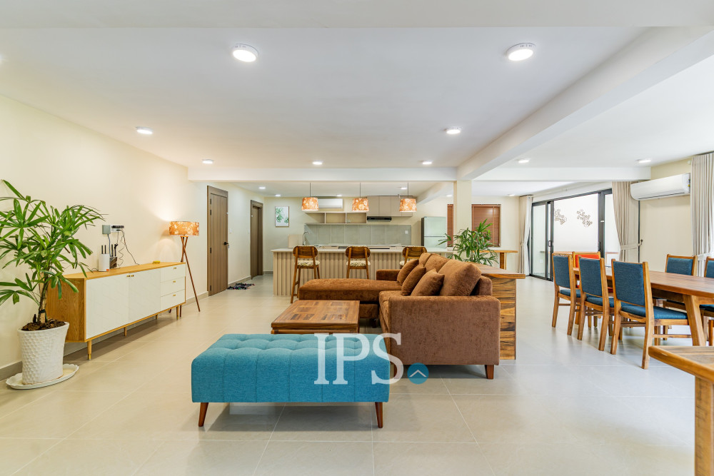 Renovated Duplex 4 Bedroom Apartment For Rent - Chroy Changvar, Phnom Penh - Image 4