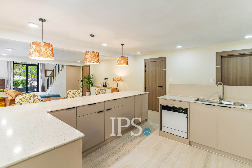 Renovated Duplex 4 Bedroom Apartment For Rent - Chroy Changvar, Phnom Penh - Image 14