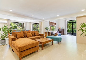 Renovated Duplex 4 Bedroom Apartment For Rent - Chroy Changvar, Phnom Penh photo 6