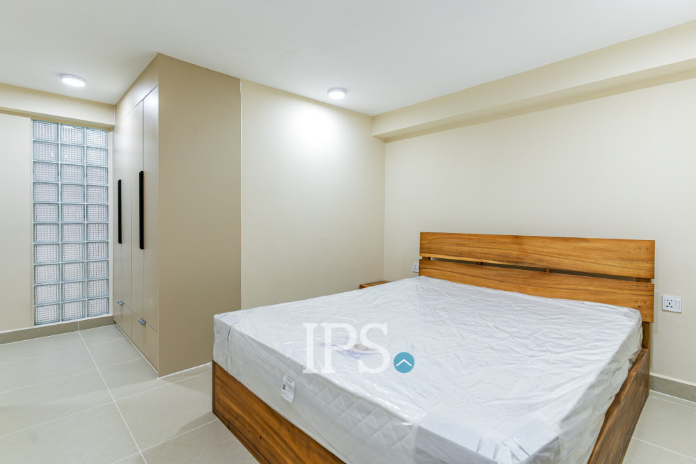 Renovated Duplex 4 Bedroom Apartment For Rent - Chroy Changvar, Phnom Penh - Image 23