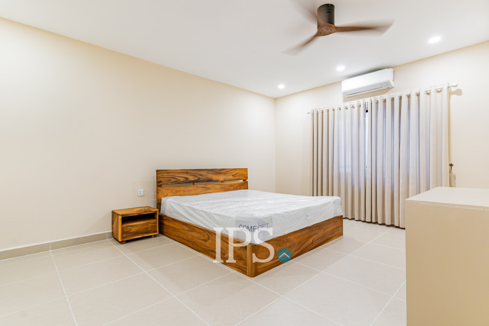 Renovated 4 Bedroom Apartment For Rent - Chroy Changvar, Phnom Penh - Image 18