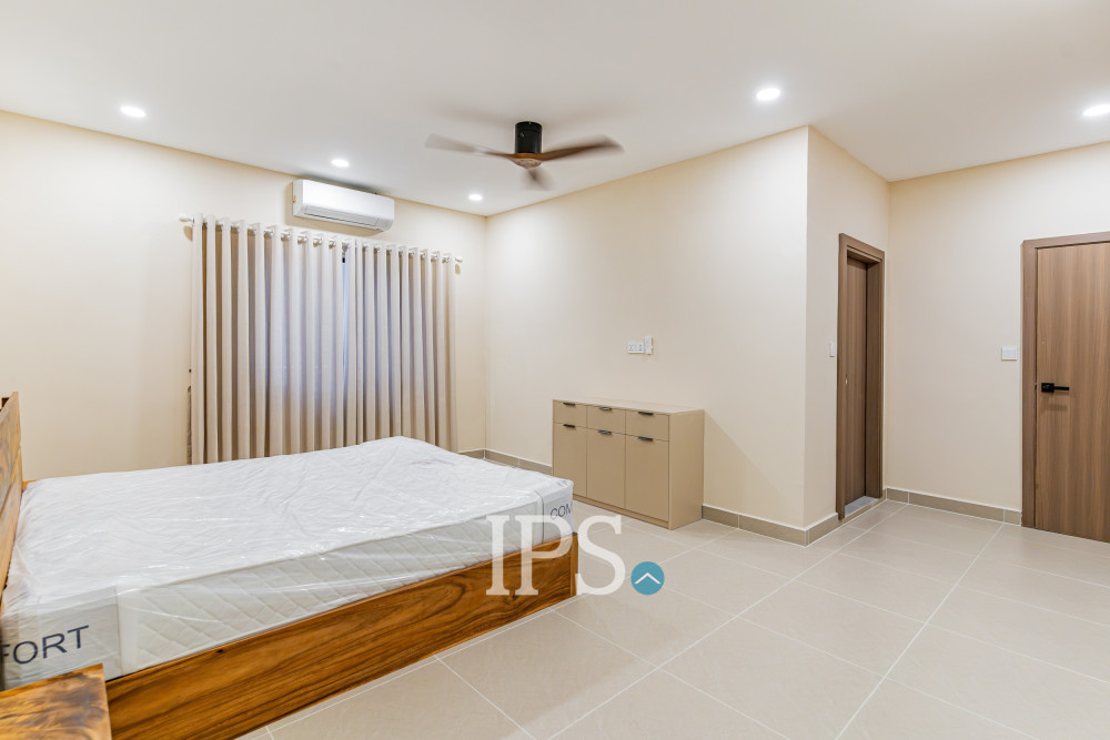 Renovated 4 Bedroom Apartment For Rent - Chroy Changvar, Phnom Penh - Image 20