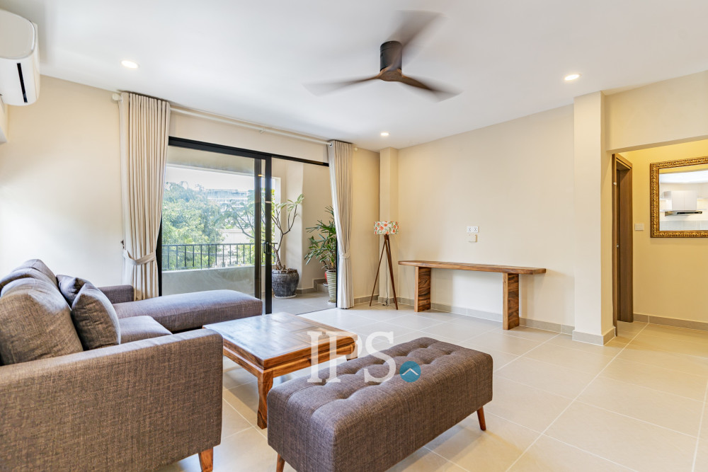 Renovated 4 Bedroom Apartment For Rent - Chroy Changvar, Phnom Penh - Image 4
