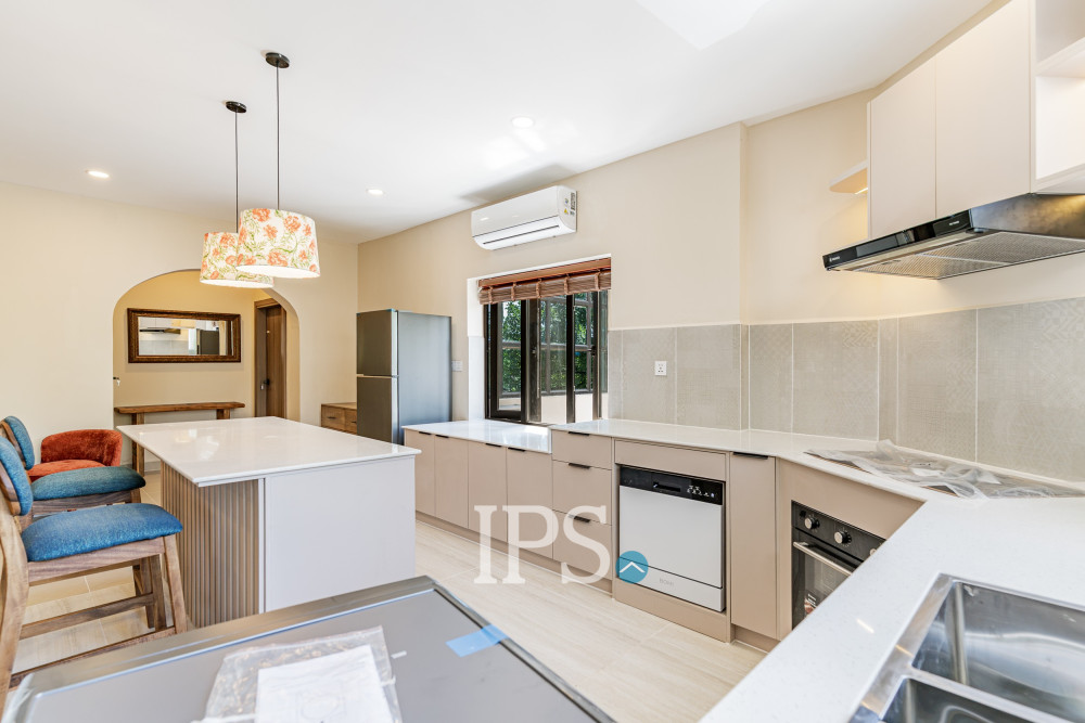 Renovated 4 Bedroom Apartment For Rent - Chroy Changvar, Phnom Penh - Image 10