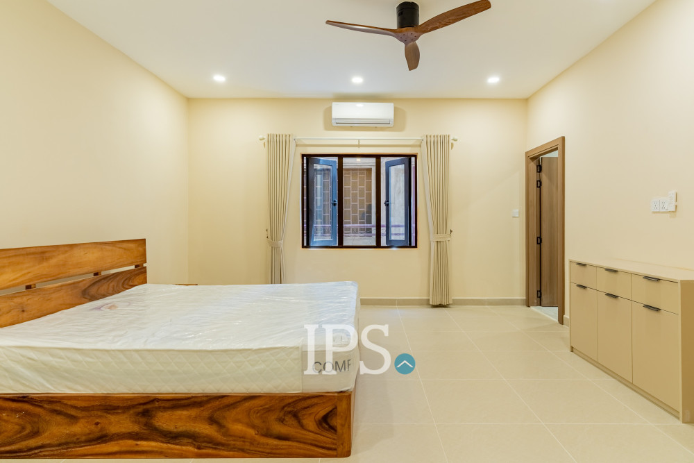 Renovated 4 Bedroom Apartment For Rent - Chroy Changvar, Phnom Penh - Image 23