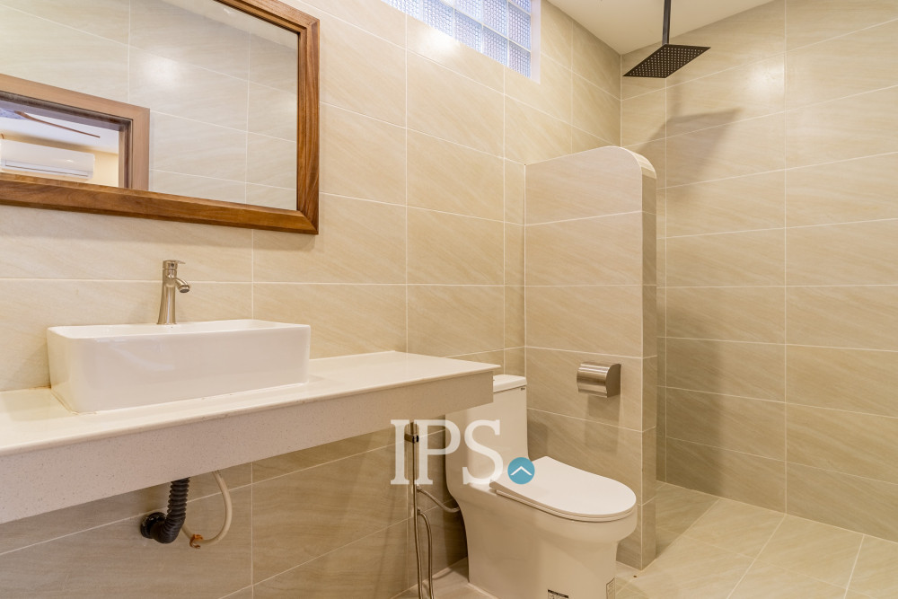 Renovated 4 Bedroom Apartment For Rent - Chroy Changvar, Phnom Penh - Image 29