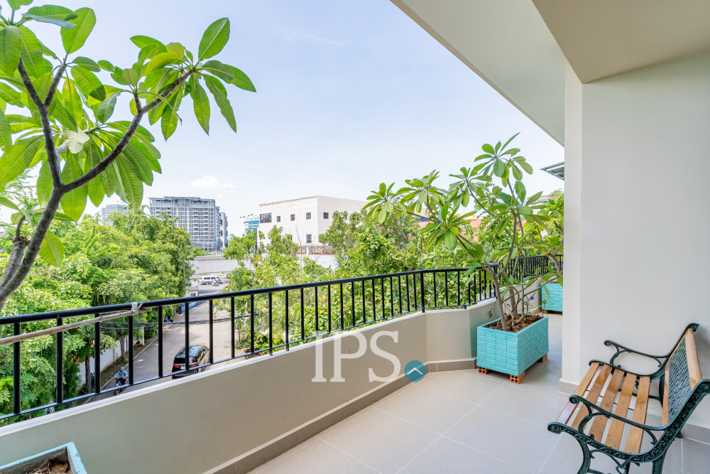 Renovated 4 Bedroom Apartment For Rent - Chroy Changvar, Phnom Penh - Image 32