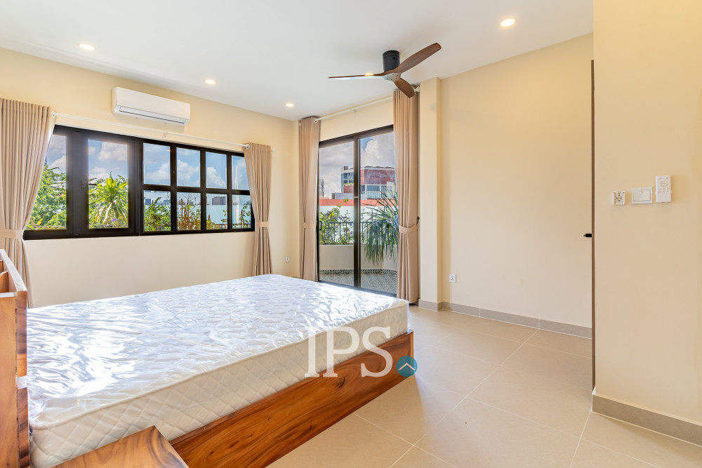 Renovated 3 Bedroom Apartment For Rent - Chroy Changvar, Phnom Penh - Image 23