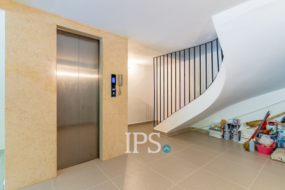 Renovated 3 Bedroom Apartment For Rent - Chroy Changvar, Phnom Penh - Image 33