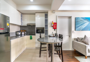 2 Bedroom Serviced Apartment For Rent - Wat Phnom, Phnom Penh thumbnail