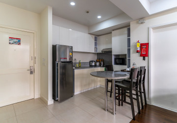 2 Bedroom Serviced Apartment For Rent - Wat Phnom, Phnom Penh thumbnail