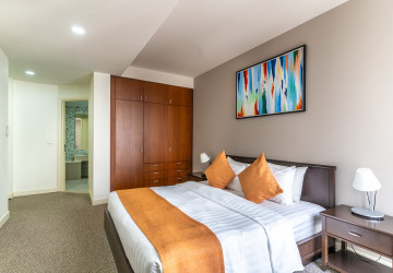 3 Bedroom Serviced Apartment For Rent - Wat Phnom, Phnom Penh thumbnail
