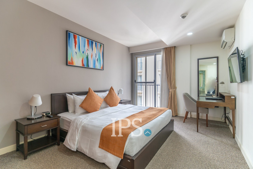 3 Bedroom Serviced Apartment For Rent - Wat Phnom, Phnom Penh