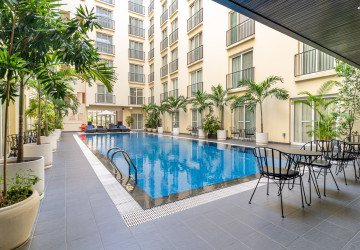 3 Bedroom Serviced Apartment For Rent - Wat Phnom, Phnom Penh thumbnail