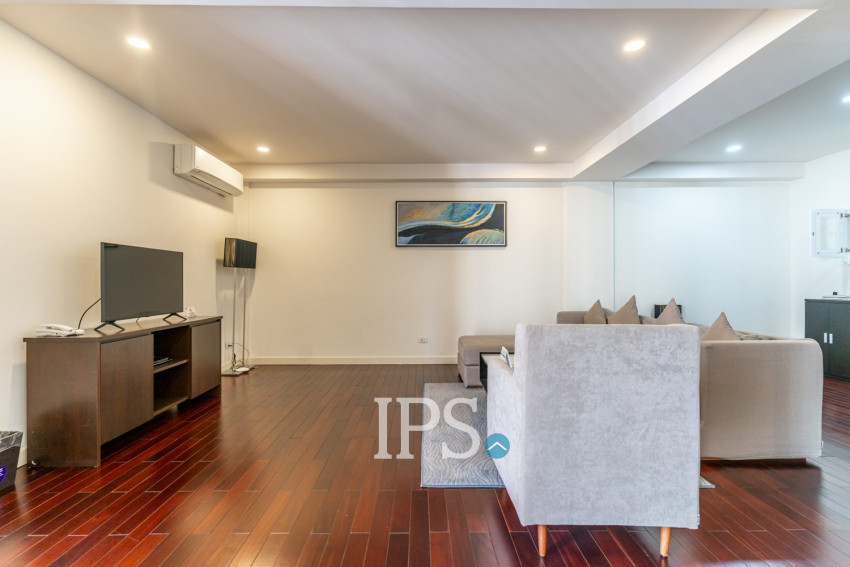 3 Bedroom Serviced Apartment For Rent - Wat Phnom, Phnom Penh