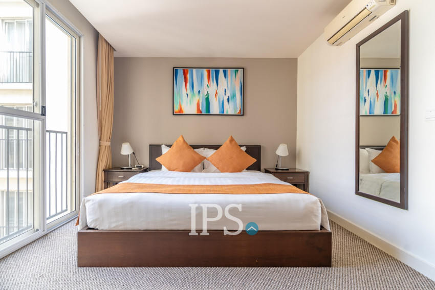 3 Bedroom Serviced Apartment For Rent - Wat Phnom, Phnom Penh