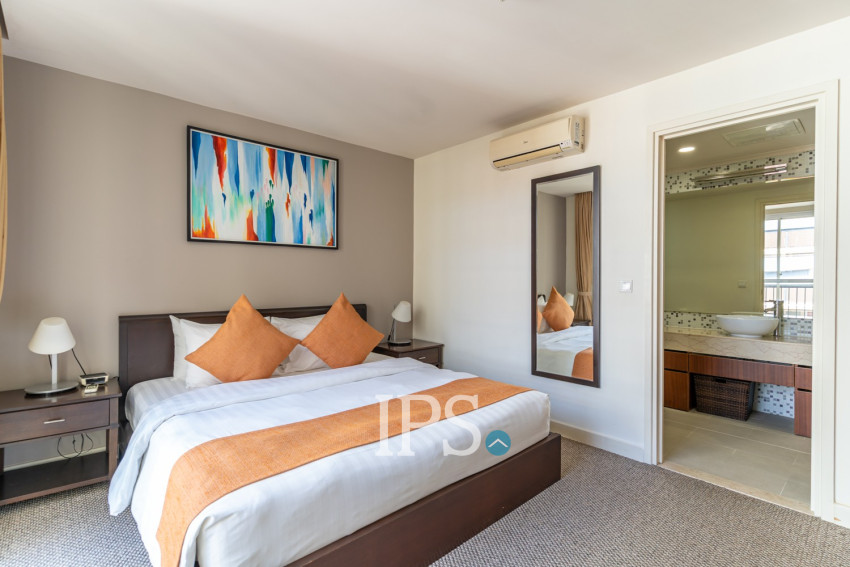 3 Bedroom Serviced Apartment For Rent - Wat Phnom, Phnom Penh
