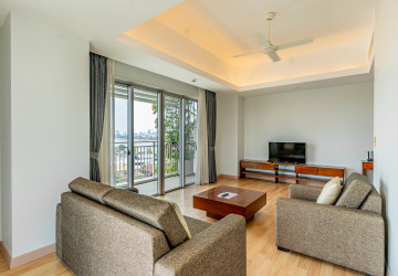 2 Bedroom Serviced Apartment For Rent - Chroy Changvar, Phnom Penh thumbnail