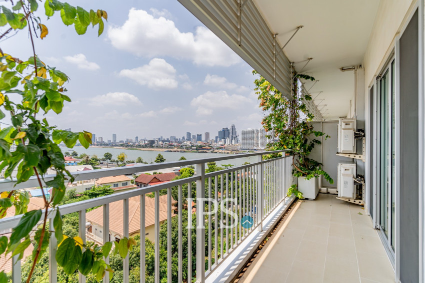 2 Bedroom Serviced Apartment For Rent - Chroy Changvar, Phnom Penh