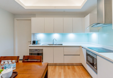 2 Bedroom Serviced Apartment For Rent - Chroy Changvar, Phnom Penh thumbnail