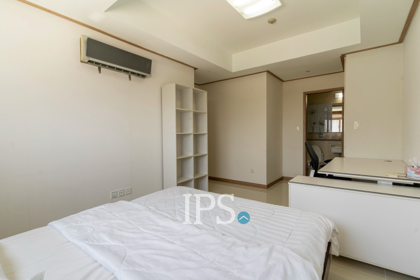 3 Bedroom Condo For Rent - Beoung Kak 1, Toul Kouk, Phnom Penh