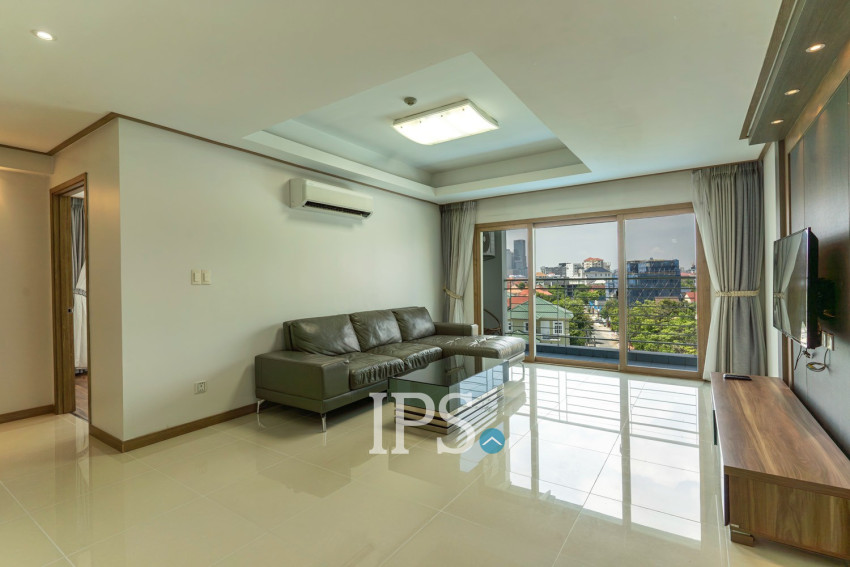 3 Bedroom Condo For Rent - Beoung Kak 1, Toul Kouk, Phnom Penh