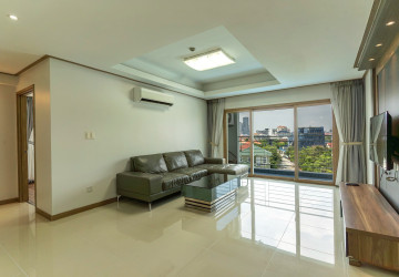 3 Bedroom Condo For Rent - Beoung Kak 1, Toul Kouk, Phnom Penh thumbnail