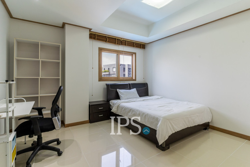 3 Bedroom Condo For Rent - Beoung Kak 1, Toul Kouk, Phnom Penh