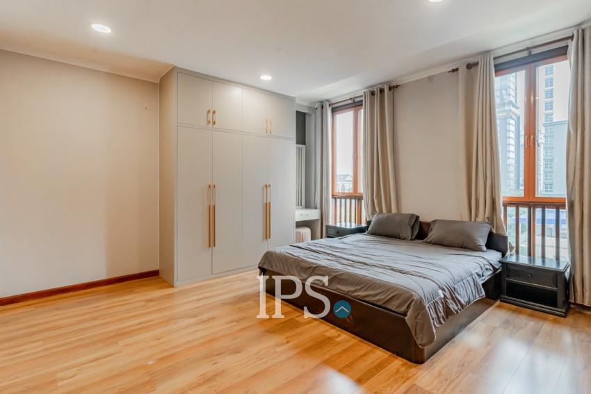 2 Bedroom Serviced Apartment For Rent - BKK1, Phnom Penh
