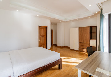 2 Bedroom Serviced Apartment For Rent, BKK 1, Phnom Penh thumbnail