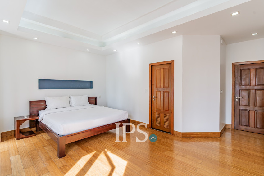 2 Bedroom Serviced Apartment For Rent, BKK 1, Phnom Penh