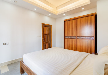 2 Bedroom Serviced Apartment For Rent, BKK 1, Phnom Penh thumbnail