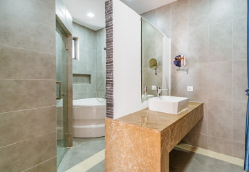 2 Bedroom Serviced Apartment For Rent, BKK 1, Phnom Penh thumbnail