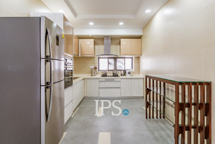 2 Bedroom Serviced Apartment For Rent, BKK 1, Phnom Penh