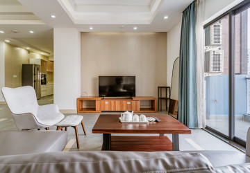 2 Bedroom Serviced Apartment For Rent, BKK 1, Phnom Penh thumbnail