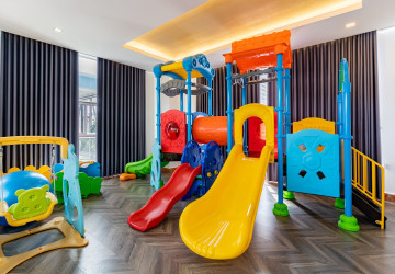 2 Bedroom Serviced Apartment For Rent, BKK 1, Phnom Penh thumbnail