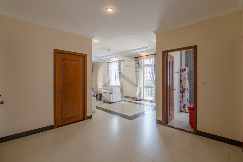 2 Bedroom Apartment For Rent  in Tonle Bassac- Phnom Penh