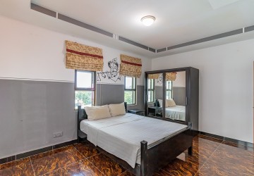 2 Bedroom Serviced Apartment For Rent - Srah Chork, Phnom Penh thumbnail