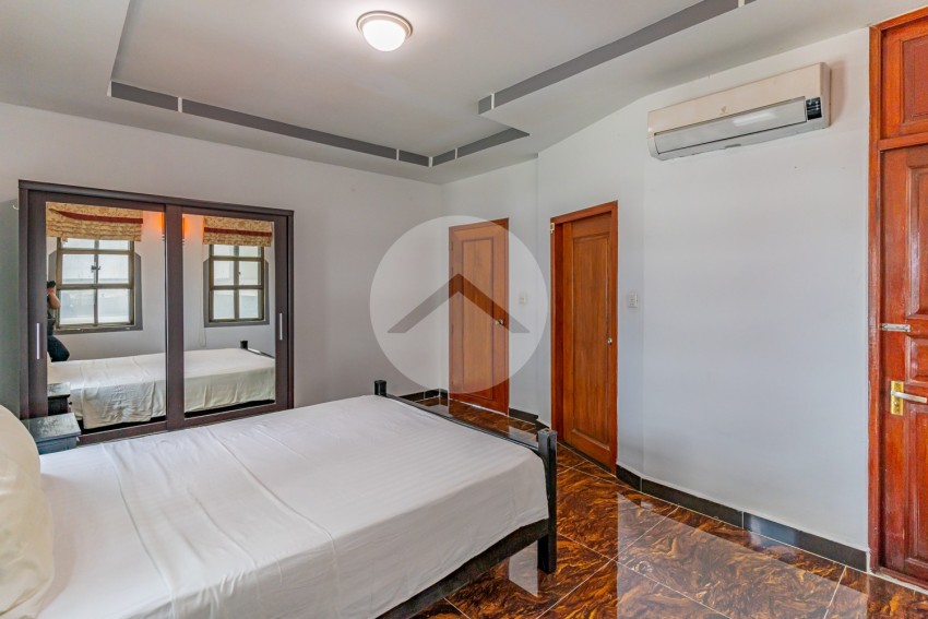 2 Bedroom Serviced Apartment For Rent - Srah Chork, Phnom Penh