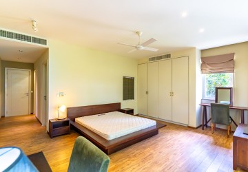 2 Bedroom Serviced Apartment For Rent - Chbar Ampov, Phnom Penh thumbnail