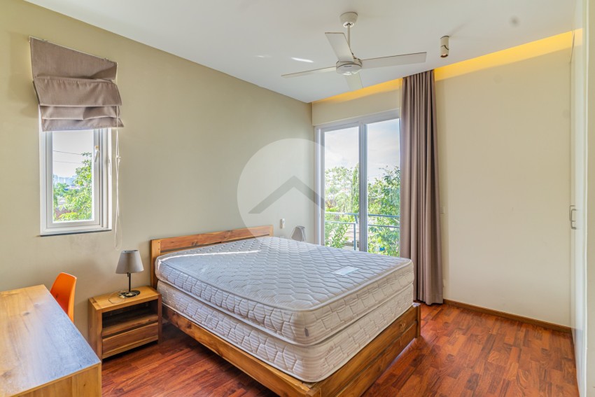 3 Bedroom Serviced Apartment For Rent - Chbar Ampov, Phnom Penh