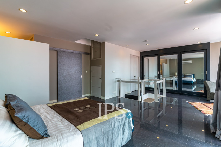 Loft 1 Bedroom Serviced Apartment For Rent - Tonle Bassac, Phnom Penh