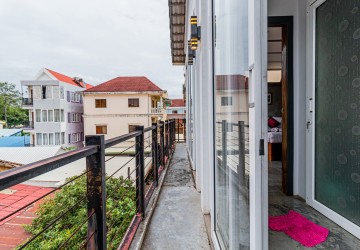 1 Bedroom Apartment For Rent - Sala Kamreuk, Siem Reap thumbnail