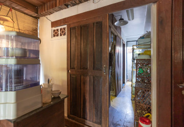 6 Bedroom Villa For Sale - Svay Dangkum, Siem Reap thumbnail