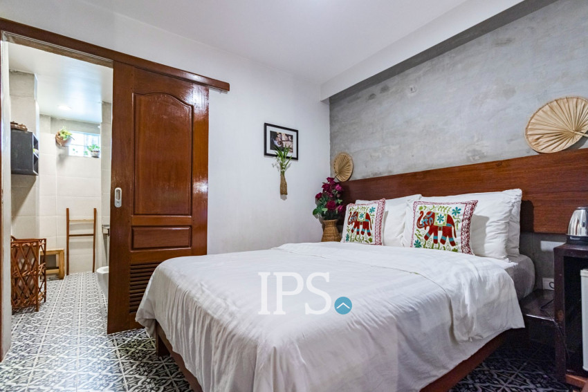 6 Bedroom Villa For Sale - Svay Dangkum, Siem Reap