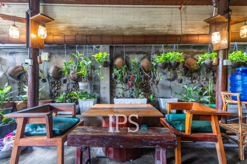 6 Bedroom Villa For Sale - Svay Dangkum, Siem Reap