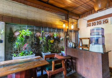 6 Bedroom Villa For Sale - Svay Dangkum, Siem Reap thumbnail