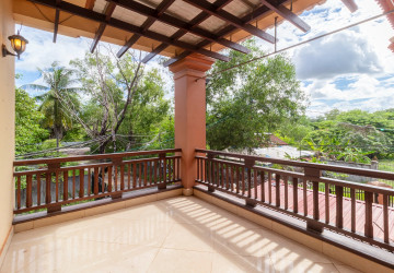 4 Bedroom House For Rent - Kouk Chak, Siem Reap thumbnail